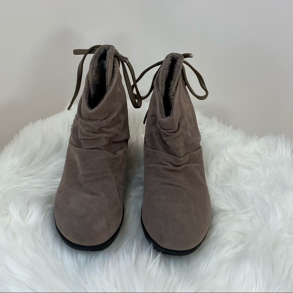 EUC serene island faux suede booties w/ tie detail - Picture 2 of 13